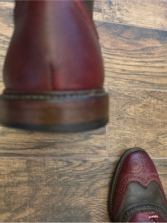 Allen Edmonds \